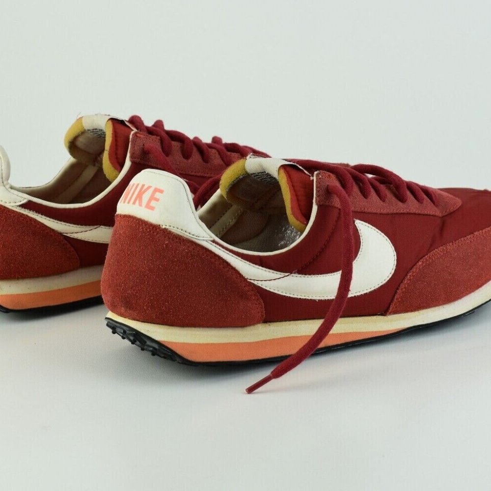 Nike Elite Vntg waffle red challenger US 11, UK 10 EU 45